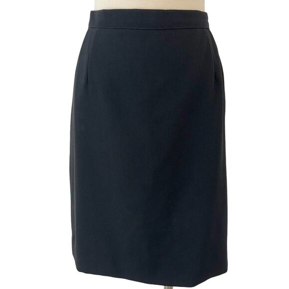 Giorgio Armani Le Collezioni Black Wool Pencil Skirt Pleated FrontSize 14